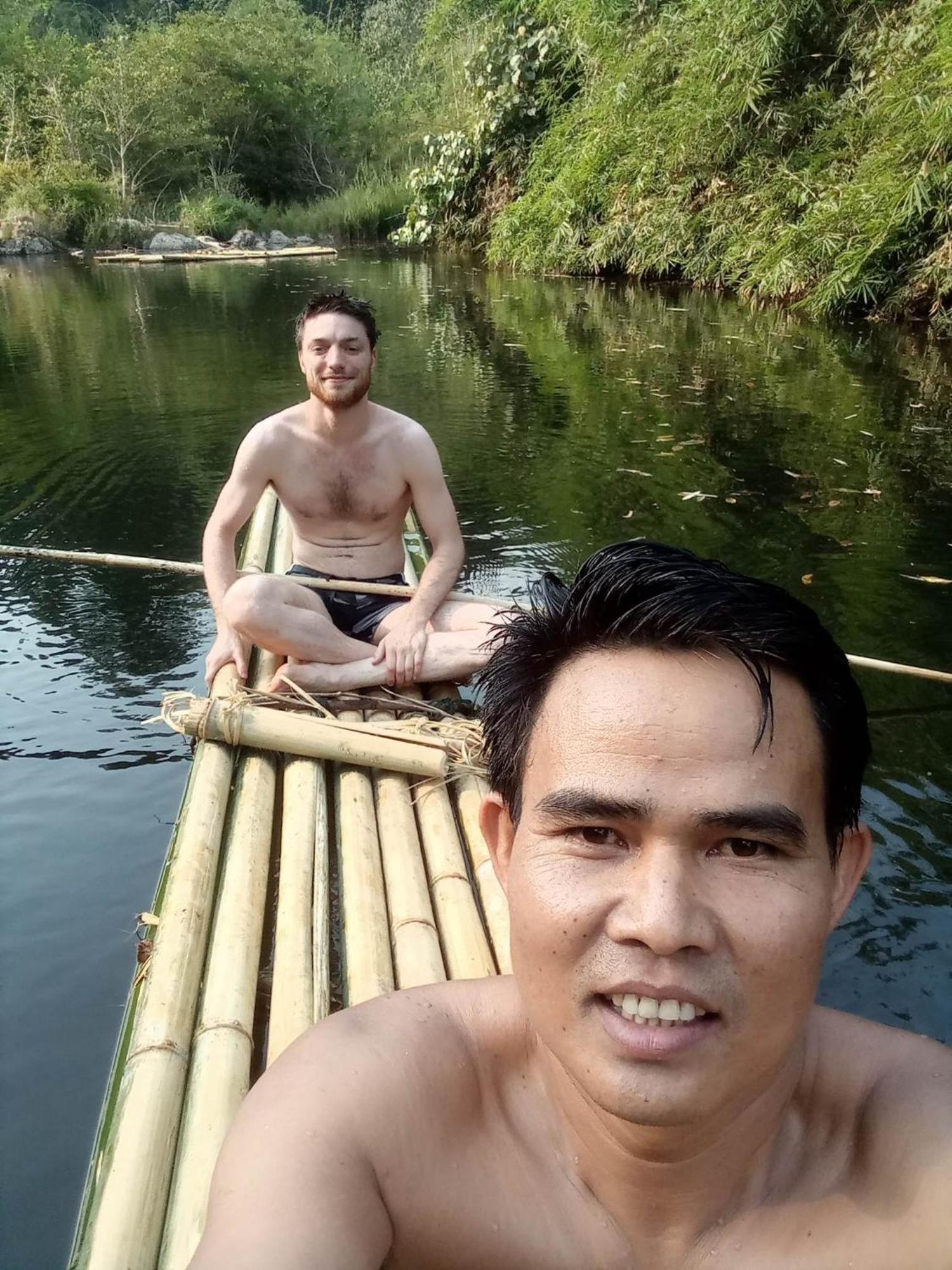 Bee Bee'S Chalets Home Stay And Trekking รัตนคีรี ภายนอก รูปภาพ